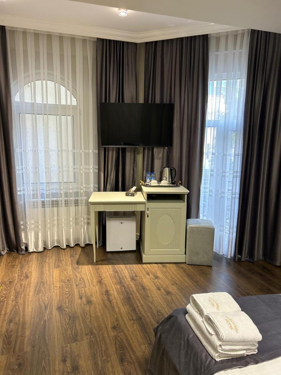 Sunday Hotel Baku Eksteriør billede