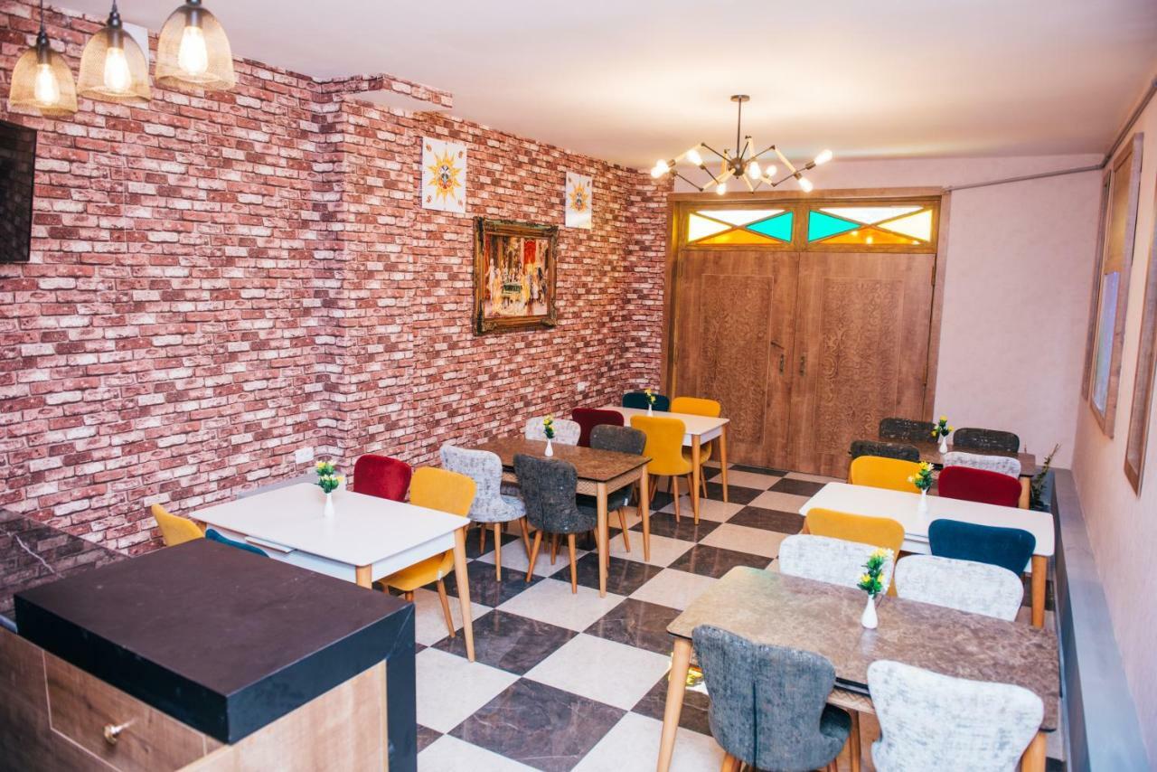 Sunday Hotel Baku Eksteriør billede