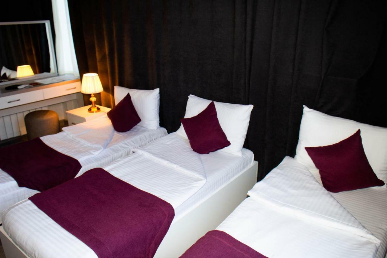 Sunday Hotel Baku Eksteriør billede